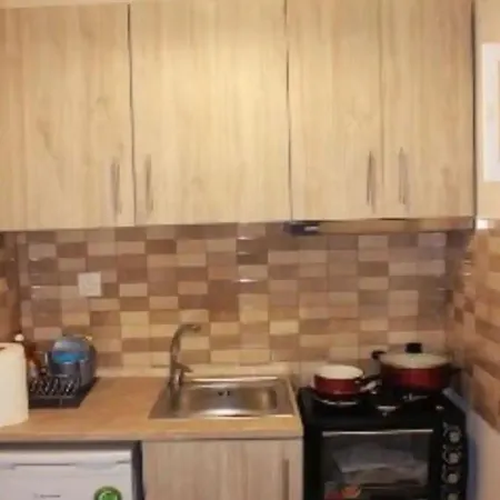 Amazing 11 Minutes Wak From Center Apartment
